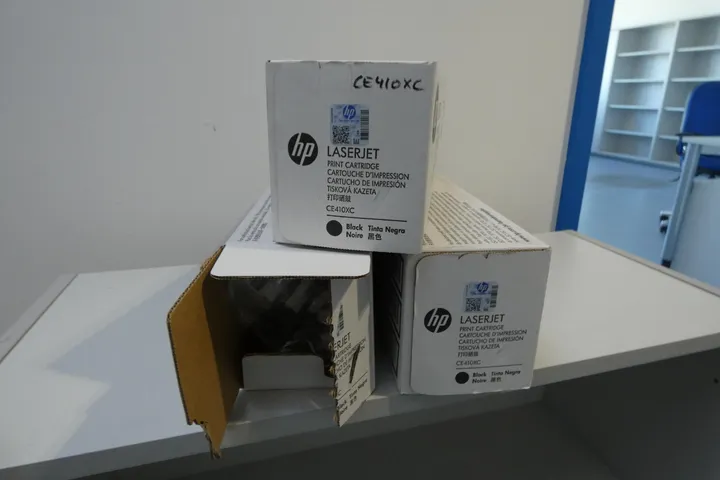 3x hp Toner